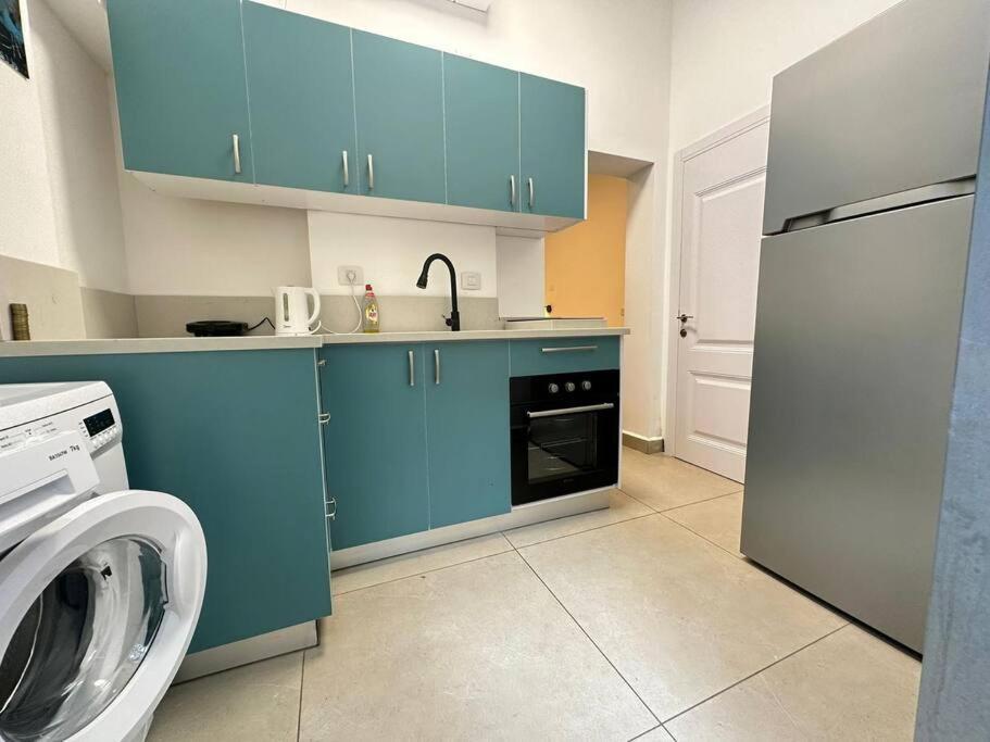Appartamento With Terrace Sea View